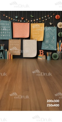 Tło fotograficzne „Szkolne plansze i matematyczne wzory – edukacyjna aranżacja klasy” | 4177